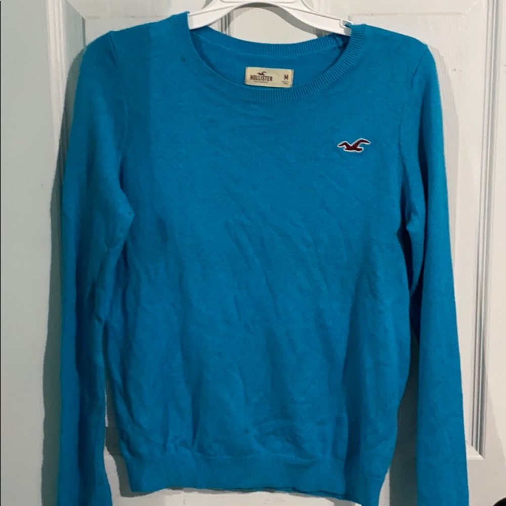 Hollister sweater